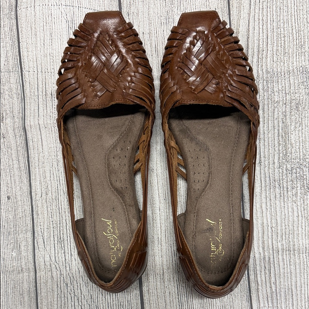 Natural Soul Tan Woven Sandals